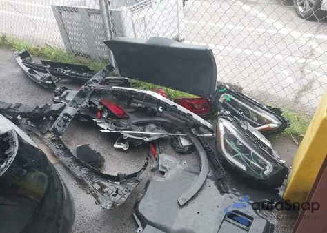 2020 Mercedes-Benz Glc 300 from USA, damaged, VIN W1N0G8DB0LF814536